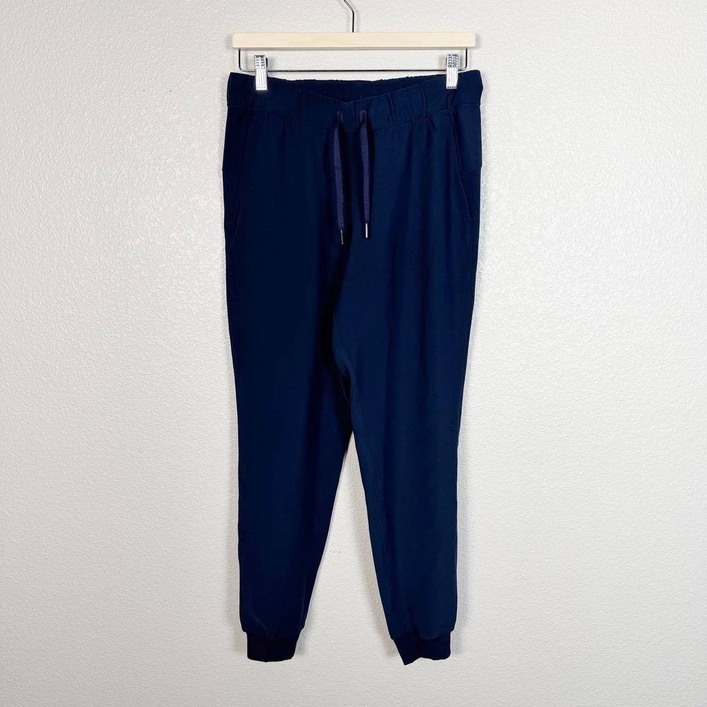 Lululemon Size 6 Women's On The‎ Fly Athleisure Athletic Jogger Pant Navy Blue